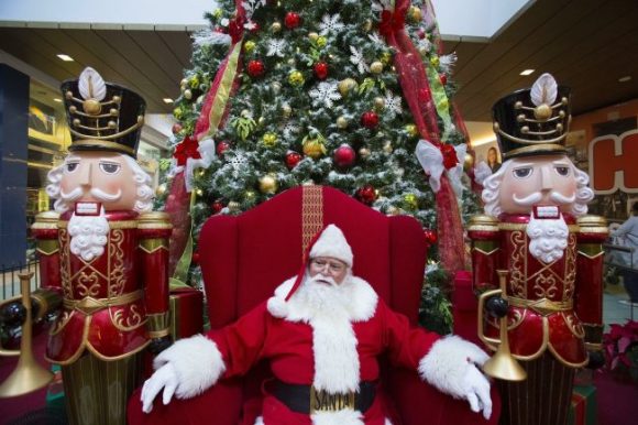 See Santa at the Carlsbad Shoppes