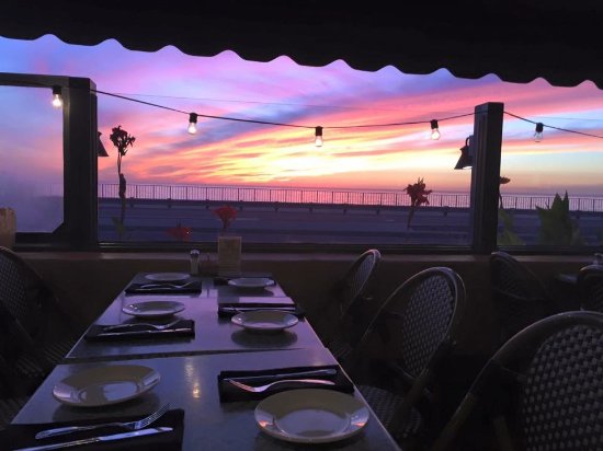Sunset at Dinis Bistro Carlsbad